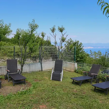 Lily-dog Friendly, Private Jaccuzzi&spa,shared Infinity Pool, Sea View Dobrec