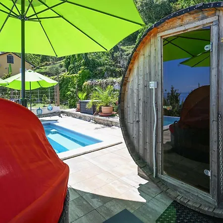 Lily-dog Friendly, Private Jaccuzzi&spa,shared Infinity Pool, Sea View *