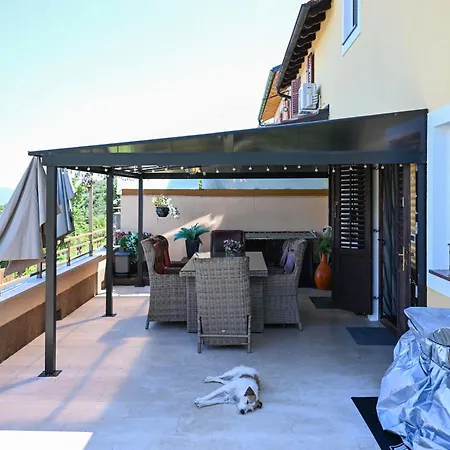 Holiday home Lily-dog Friendly, Private Jaccuzzi&spa,shared Infinity Pool, Sea View Dobrec