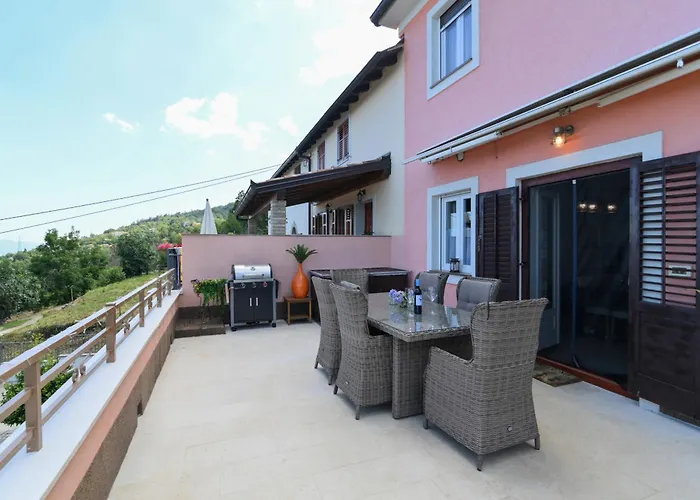 Casa de Férias Lily *